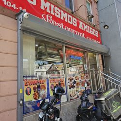 Los Mismos Amigos Restaurant