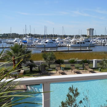 Courtyard by Marriott Charleston Waterfront - Hotels Near Me - Charleston, South Carolina Courtyard by Marriott Charleston Waterfront - Hotels Near Me - Charleston, South Carolina
