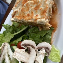 La Flor de la Vida - Today's set menu lunch: Vegan lasagna or vegetarian lasagna with cheese