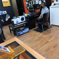Boost Mobile - Selden