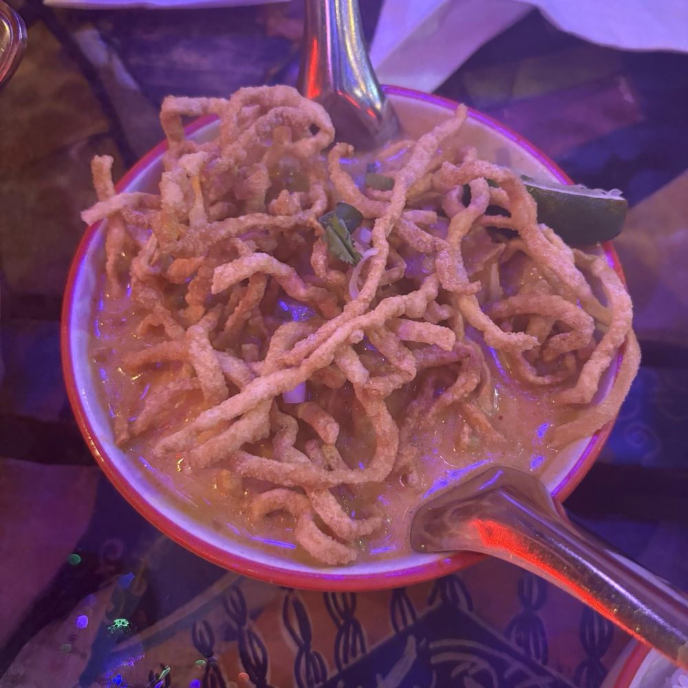 Lung Yai Thai Tapas - Tapas/Small Plates Near Me - Miami, Florida