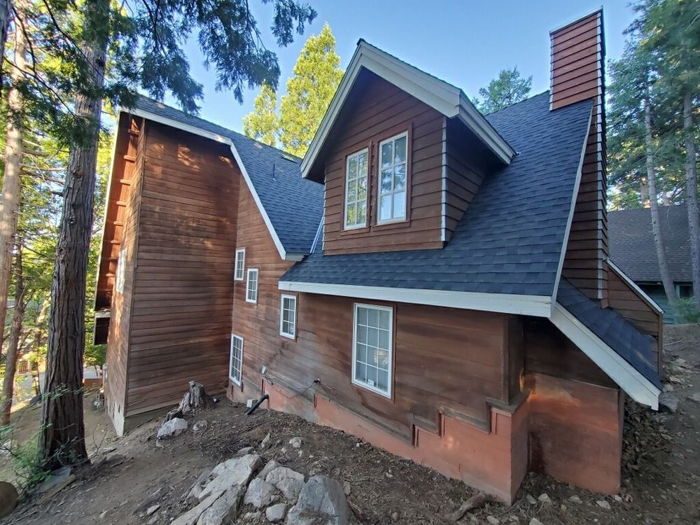 Slide of Arrowhead Roofing