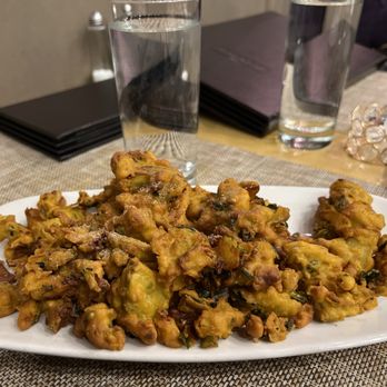 Maharaja Catering - Appetizers- Mix Veg pakoras - Caterers Near Me - Surrey, British Columbia Maharaja Catering - Appetizers- Mix Veg pakoras - Caterers Near Me - Surrey, British Columbia