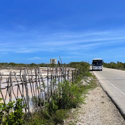 Laguna Rosada - Tour buses parked on the road