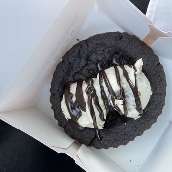 Crumbl - Chino - Bakeries Near Me - Chino, California Crumbl - Chino - Bakeries Near Me - Chino, California