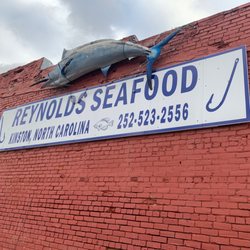 Reynolds Seafood - Exterior