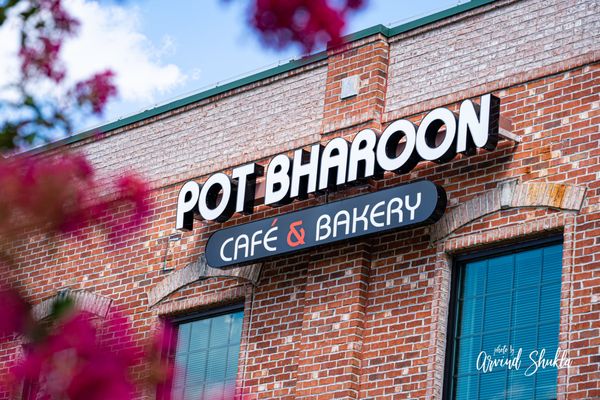 Pot Bharoon Indian Fusion Cafe by null