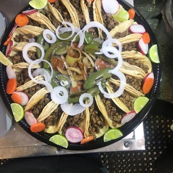 Tacos Rulas - The platter - Food Trucks Near Me - Dos Palos, California