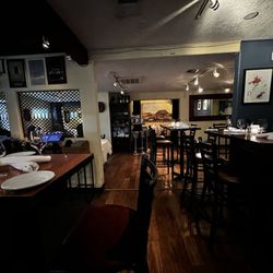 315 Restaurant & Wine Bar - Inside of restaurant