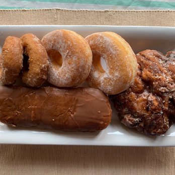 Rolling Pin Donuts - Blueberry cake donuts, sugar donuts, maple bar, apple fritter - Donuts Near Me - San Bruno, California Rolling Pin Donuts - Blueberry cake donuts, sugar donuts, maple bar, apple fritter - Donuts Near Me - San Bruno, California