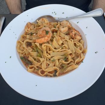 Giacomo's - Lemon fettuccine with shrimp - Italian Near Me - Melrose, Massachusetts