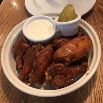 Giordano's - Tennessee Wings - Pizza Near Me - Rosemont, Illinois Giordano's - Tennessee Wings - Pizza Near Me - Rosemont, Illinois