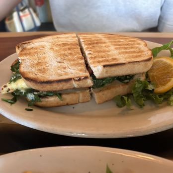 Bouldin Creek Cafe - Breakfast Scramwich - Vegetarian Near Me - Austin, Texas