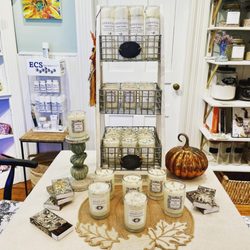 Essential Wellbeing - Intention candles ~ soy, herbs, crysals & essential oil