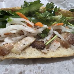 Bánh Mì Heo Quay/crispy Roast Pork Sandwich Bánh Mì Heo Quay/crispy Roast Pork Sandwich
