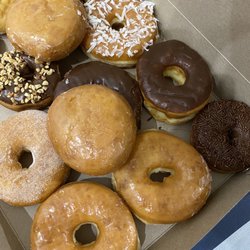San Gabriel Donut - Dozen Donuts