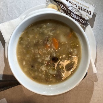 Beez - Soup of the Day - Breakfast & Brunch Near Me - Varennes, Quebec