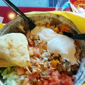 The Halal Guys - gyro platter w/ extra white sauce - Middle Eastern Near Me - Chicago, Illinois The Halal Guys - gyro platter w/ extra white sauce - Middle Eastern Near Me - Chicago, Illinois