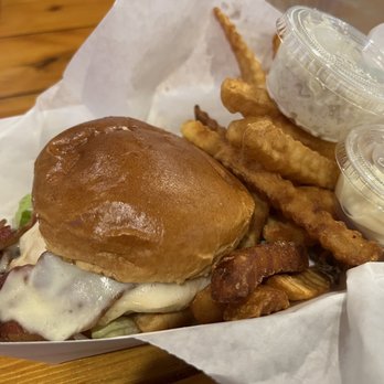 Bimbo's Octagon - Chicken sandwich - Pizza Near Me - Side Lake, Minnesota Bimbo's Octagon - Chicken sandwich - Pizza Near Me - Side Lake, Minnesota