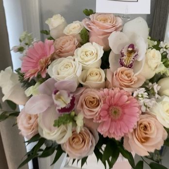 Le Fleur IV - Online Item: Wood Pot #26 - Florists Near Me - Costa Mesa, California Le Fleur IV - Online Item: Wood Pot #26 - Florists Near Me - Costa Mesa, California
