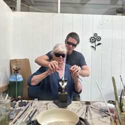 Tsunami's Glass Shop - Ben at Tsunami Glass giving a lesson