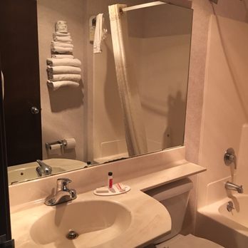 Microtel Inn by Wyndham Onalaska/La Crosse - Hotels Near Me - Onalaska, Wisconsin