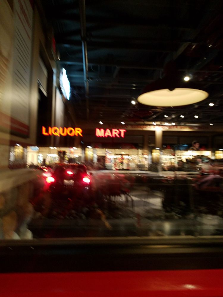 Liquor Mart Logo