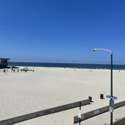 San Diego Beach King