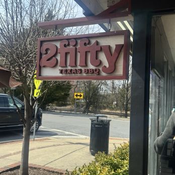 2Fifty Texas BBQ - Barbeque Near Me - Riverdale Park, Maryland