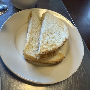 Jamie's Cafe - Sourdough toast - Cafes Near Me - Elk Grove, California