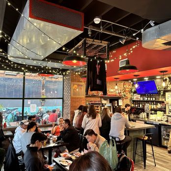 Yankee Lobster - Seafood Markets Near Me - Boston, Massachusetts