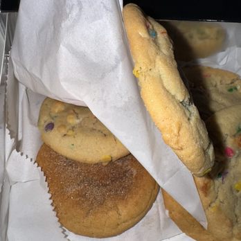 Tiff's Treats - Snickerdoodle - Desserts Near Me - Fort Worth, Texas Tiff's Treats - Snickerdoodle - Desserts Near Me - Fort Worth, Texas