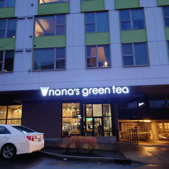 Nana's Green Tea - Outside - Desserts Near Me - Bellevue, Washington