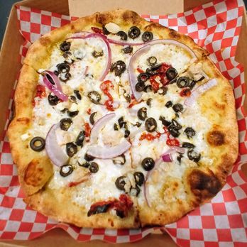 Edgewater Public Market - YUM!!! Wood Fired Pizza from Sloans - Bars Near Me - Edgewater, Colorado Edgewater Public Market - YUM!!! Wood Fired Pizza from Sloans - Bars Near Me - Edgewater, Colorado
