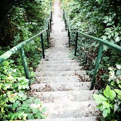 Chicken Steps - Local lore this was a Civil War battle fortified area manned with troops.