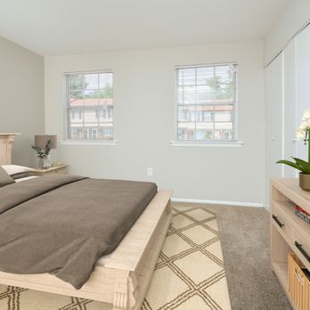 River Pointe Townhomes - River Pointe Townhomes - Apartments Near Me - Bethlehem, Pennsylvania