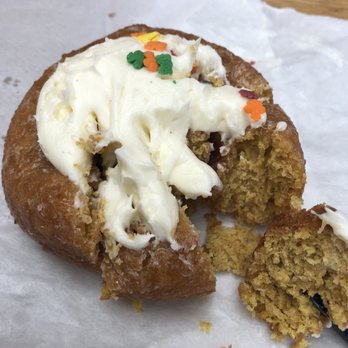 Do-Rite Donuts & Chicken - Pumpkin with cream cheese - Coffee & Tea Near Me - Chicago, Illinois
