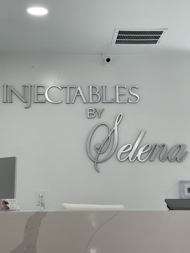 Injectables by Selena Logo