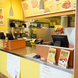 Hungry Howie's Pizza - Our pizzas are made from the finest ingredients, like 100% mozzarella cheese and dough made fresh daily