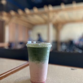 Smoking Tiger Coffee Lab - glow (grapefruit matcha) latte with oat milk PTLORD ! - Coffee & Tea Near Me - Whittier, California Smoking Tiger Coffee Lab - glow (grapefruit matcha) latte with oat milk PTLORD ! - Coffee & Tea Near Me - Whittier, California