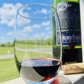 Stonehaus Winery - Wineries Near Me - Crossville, Tennessee Stonehaus Winery - Wineries Near Me - Crossville, Tennessee