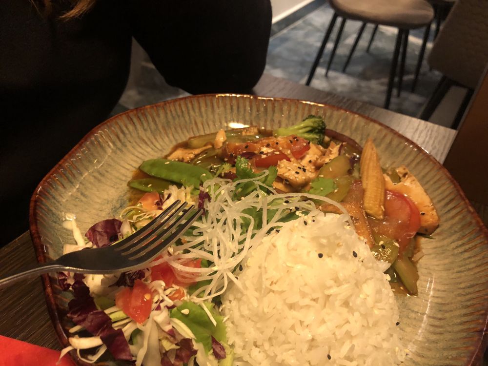 CHIKO SUSHI HOUSE - Uhlbergstraße 19, Filderstadt, Baden-Württemberg ...