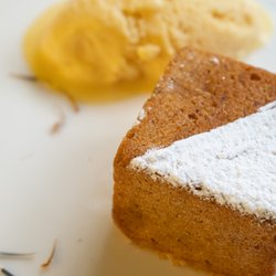 Sherbet ristorante - Tortino di nocciole Piemonte IGP e gelato alla zucca