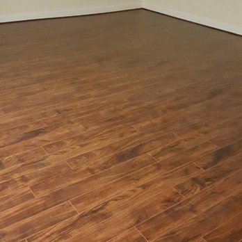 Nowland Floor Covering - a hardwood floor in a room - Flooring Near Me - Vancouver, Washington Nowland Floor Covering - a hardwood floor in a room - Flooring Near Me - Vancouver, Washington