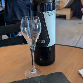 Between the Lines Winery - Wineries Near Me - Niagara-on-the-Lake, Ontario Between the Lines Winery - Wineries Near Me - Niagara-on-the-Lake, Ontario