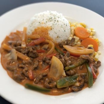 Mandarin Hong Kong Cafe - Beef Stroganoff - Asian Fusion Near Me - Vancouver, British Columbia Mandarin Hong Kong Cafe - Beef Stroganoff - Asian Fusion Near Me - Vancouver, British Columbia