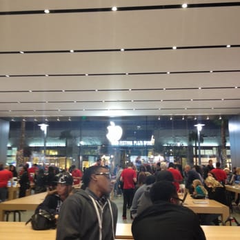 Apple - Summerlin - Packed!! Appointment only. - Computers Near Me - Las Vegas, Nevada Apple - Summerlin - Packed!! Appointment only. - Computers Near Me - Las Vegas, Nevada