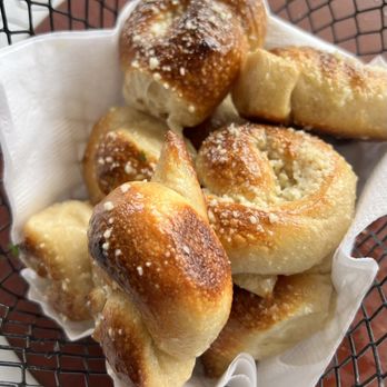 Napoli Italian Restaurant & Pizza - Garlic knots - Pizza Near Me - Vestavia Hills, Alabama Napoli Italian Restaurant & Pizza - Garlic knots - Pizza Near Me - Vestavia Hills, Alabama