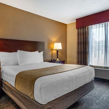 Best Western Braintree Inn - Accessible Double - Hotels Near Me - Braintree, Massachusetts Best Western Braintree Inn - Accessible Double - Hotels Near Me - Braintree, Massachusetts
