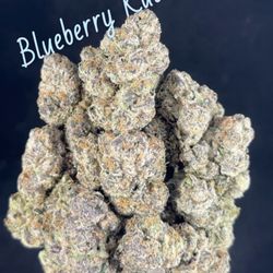 Chronic Solutions - Chronic Solutions Dispensary in Norman has Blueberry Kush Strain Flower.